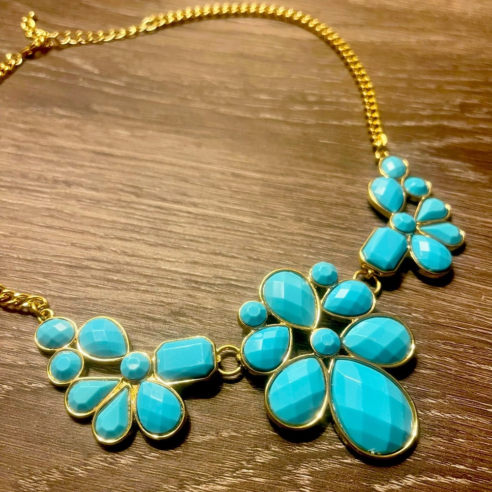 Vintage Teal and Gold Necklace